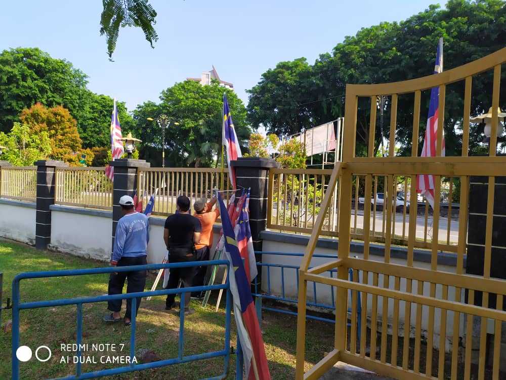 Pemasangan Bendera Kebangsaan
