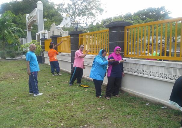 Perhimpunan Bulanan dan Gotong Royong Perdana 2016 Perhimpunan Bulanan dan Gotong Royong Perdana 2016